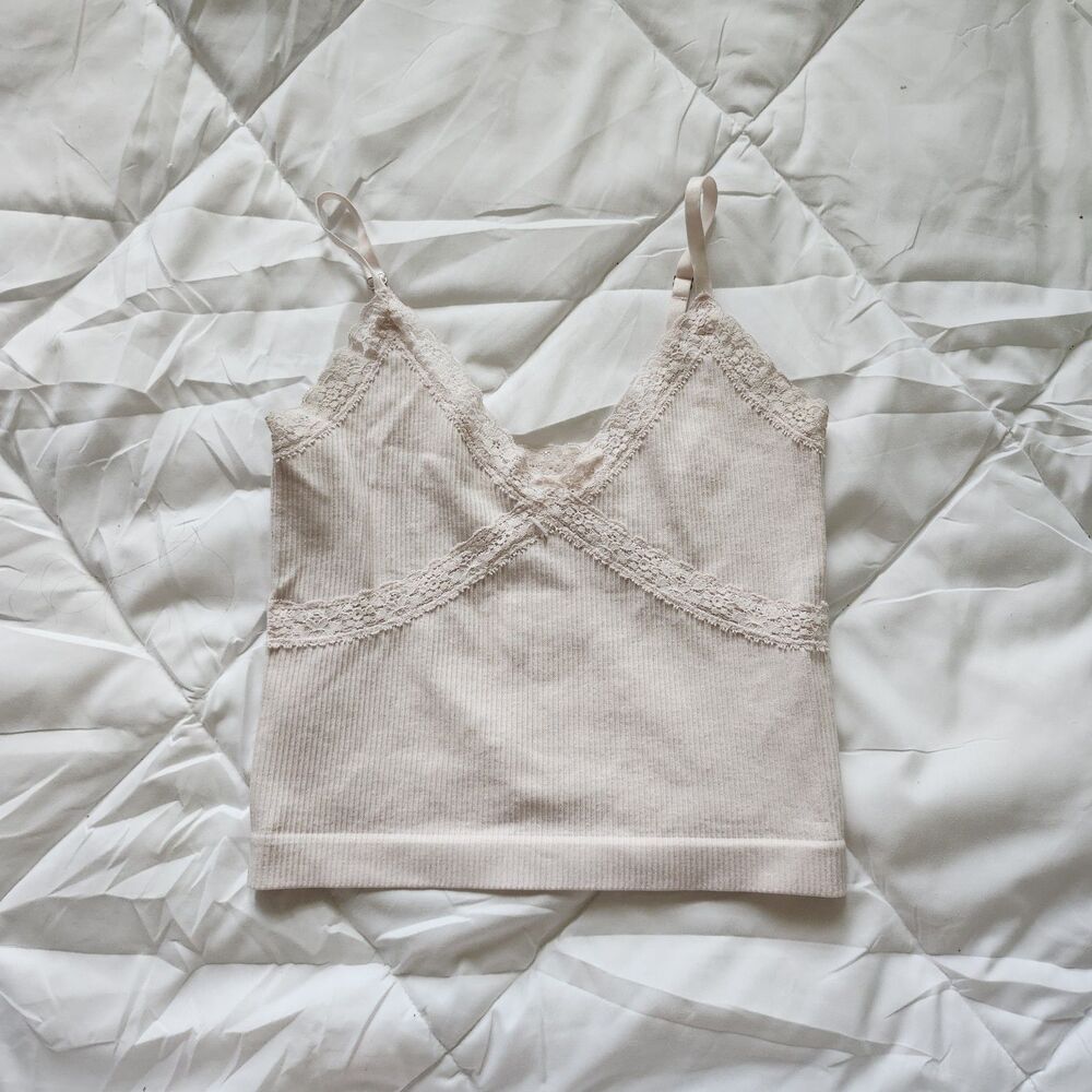 Suzette Collection Pale Pink Lace Cami Cropped Size S/M